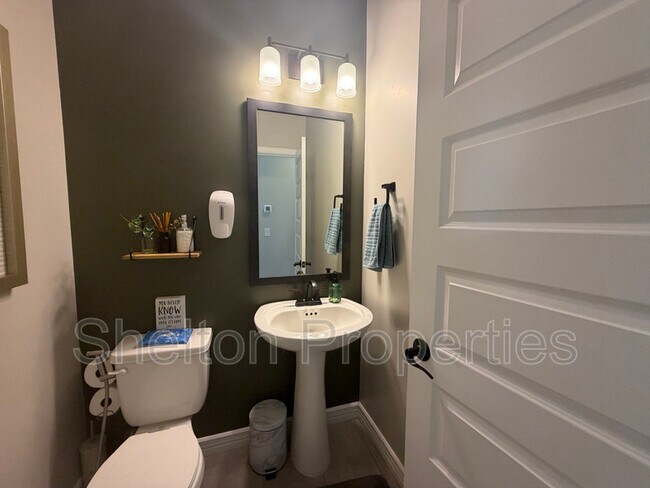 Foto del edificio - 5217 N 79th Dr
