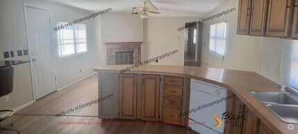 Building Photo - 6105 Lair Rd