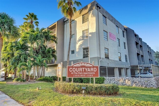 Foto del edificio - 1595 NE 135th St