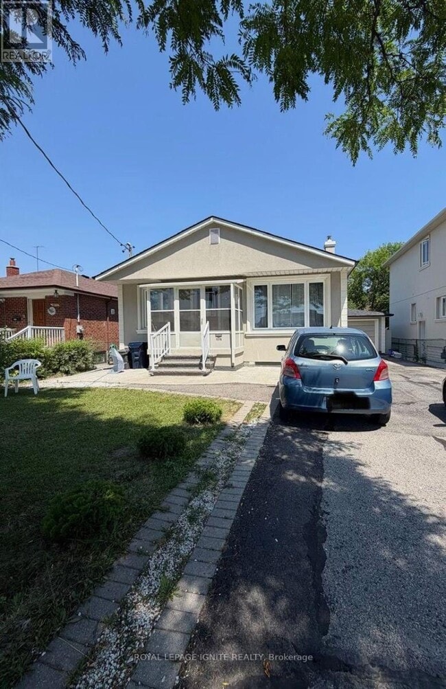 Building Photo - 1375 Birchmount Rd