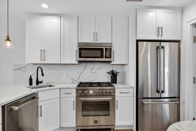 Foto del edificio - 7 Bell Ct