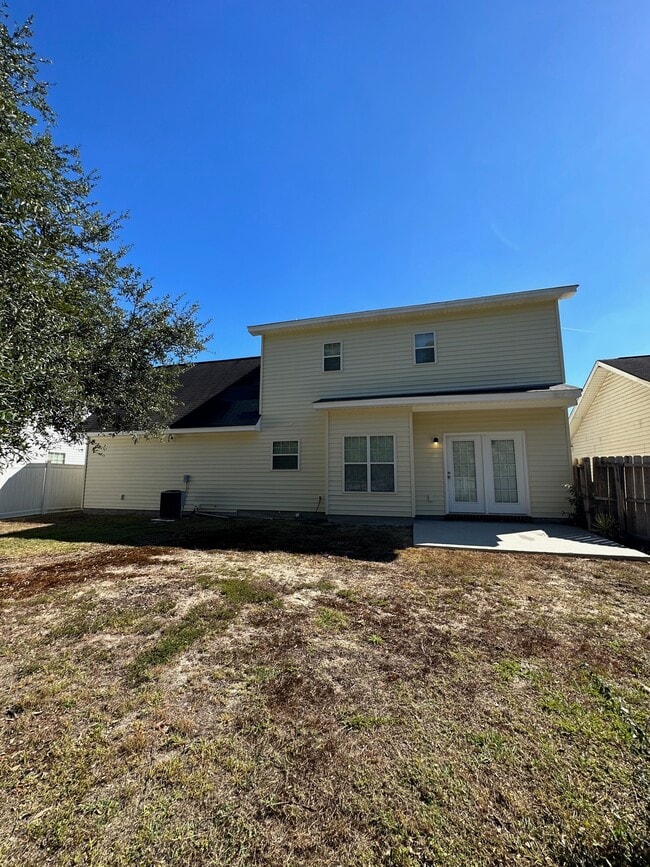 Building Photo - 160 Mills Run Dr