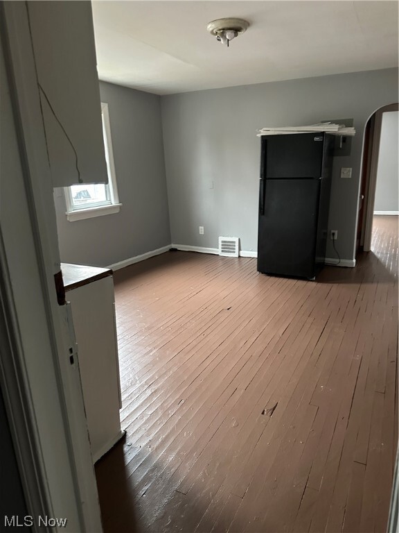 Foto del edificio - 10304 Shale Ave