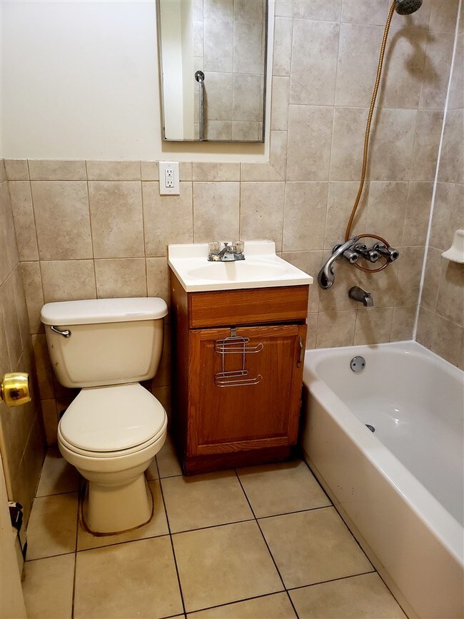 Foto del edificio - 283 Linden Ave