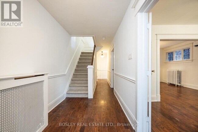 Photo du bâtiment - 163 Roslin Ave