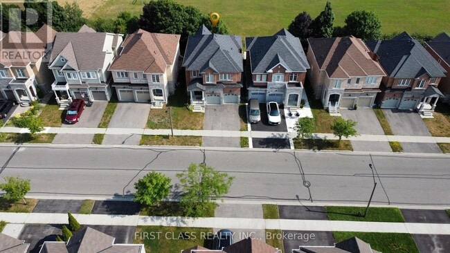 Building Photo - 63 Promenade Dr