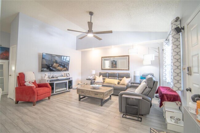 Foto del edificio - 435 Hemlock St