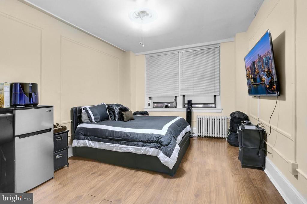 Foto principal - 1324 Locust St