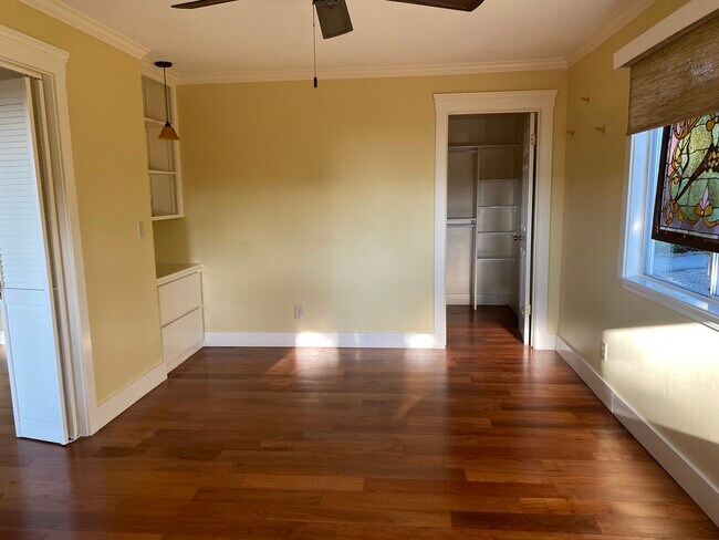 Foto del edificio - 12165 Alta Mesa Dr