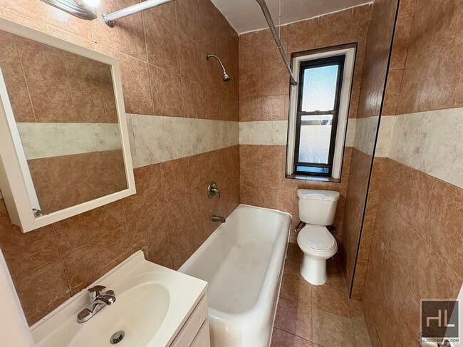 Building Photo - Hamilton Avenue, YONKERS