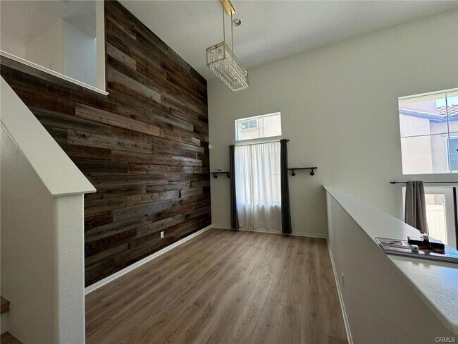 Foto del edificio - 336 W Cork Tree Dr