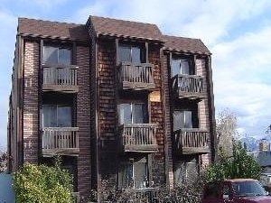 Building Photo - 320 S 700 E