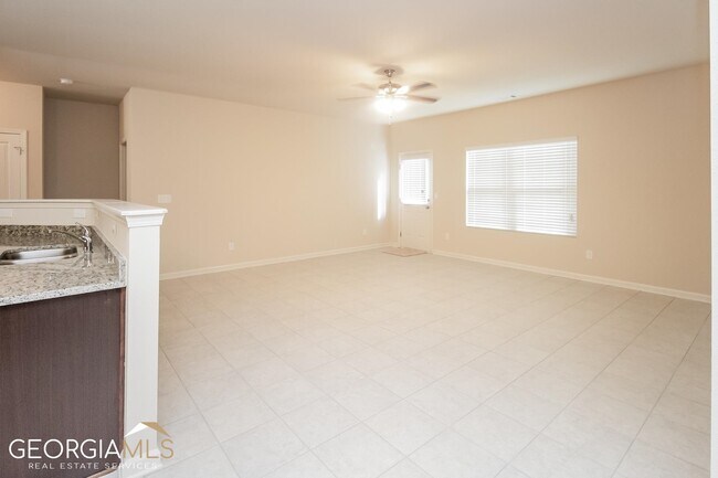 Building Photo - 85 Ashley Trace