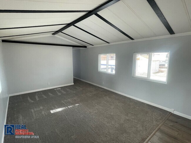 Foto del edificio - Fully Remolded Mobile Home