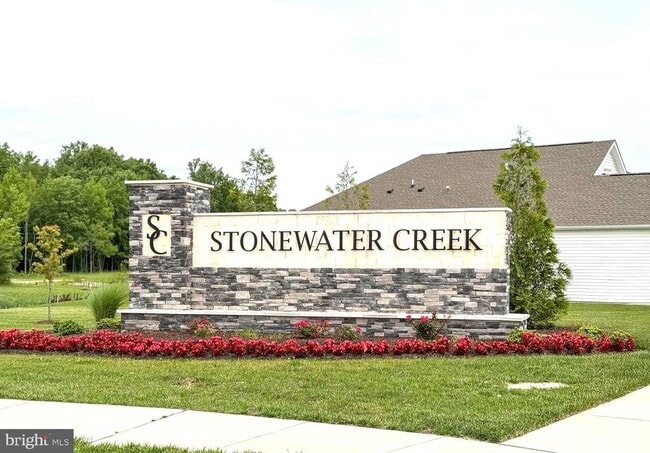 Building Photo - 24119 Hammerhead Dr