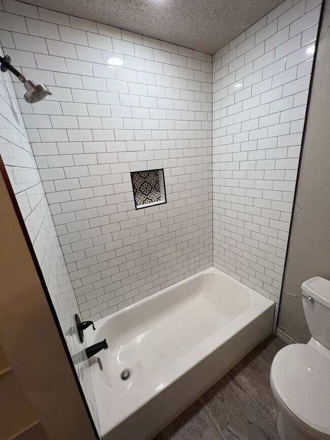 Foto del edificio - Updated 4/2 in Central Lubbock!