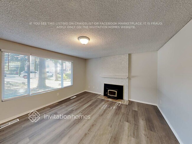 Foto del edificio - 6012 99th Pl NE