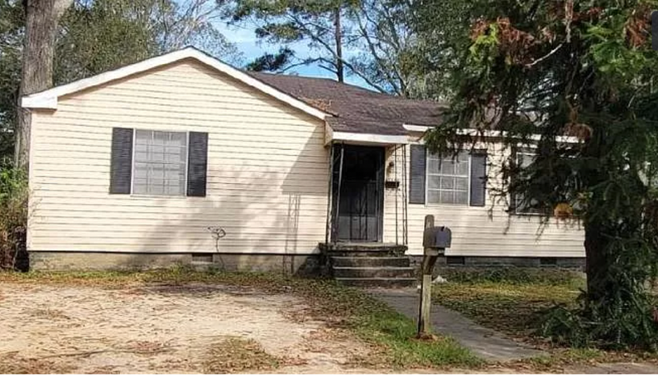 Primary Photo - 420 25th St