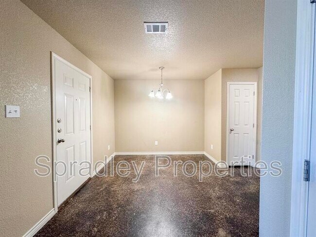 Building Photo - 1516 Brazos Rd
