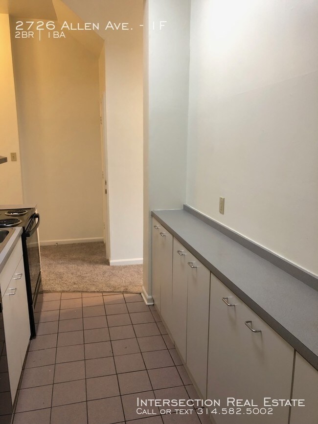 Building Photo - Quiet and Cozy Fox Park Duplex Apartment