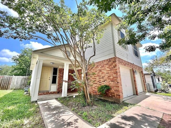 Photo - 806 Minturn Lane House