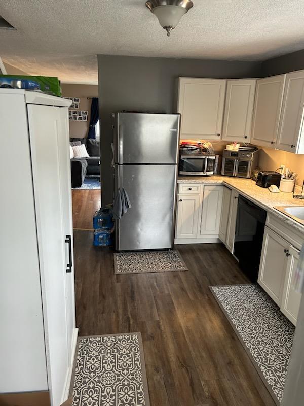 Foto del edificio - 5628 Glenview Dr