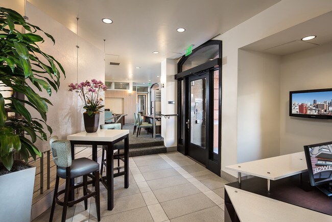 Oficina de arrendamiento - 640 Geary St