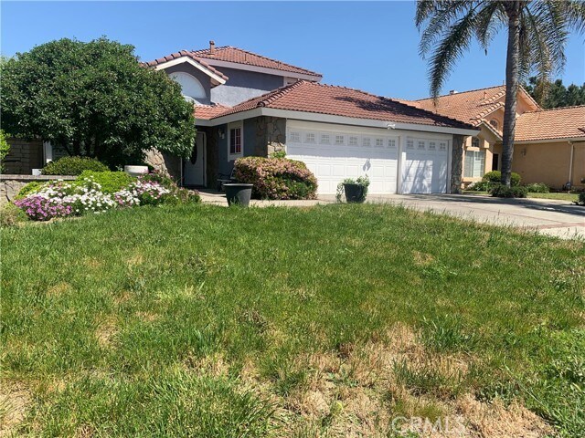 Building Photo - 1547 Shady Oaks Dr