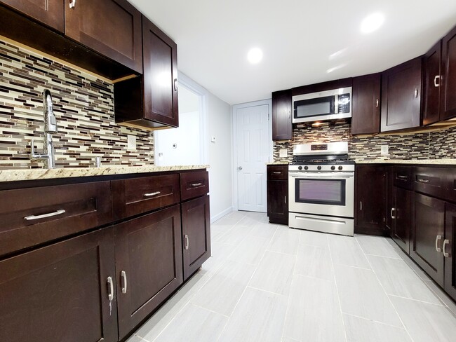 Foto del edificio - 430 W Scott Ave