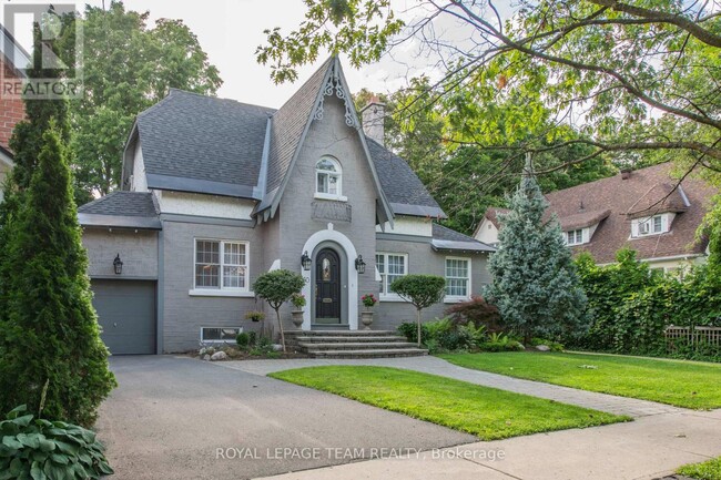 Building Photo - 60 Goulburn Ave