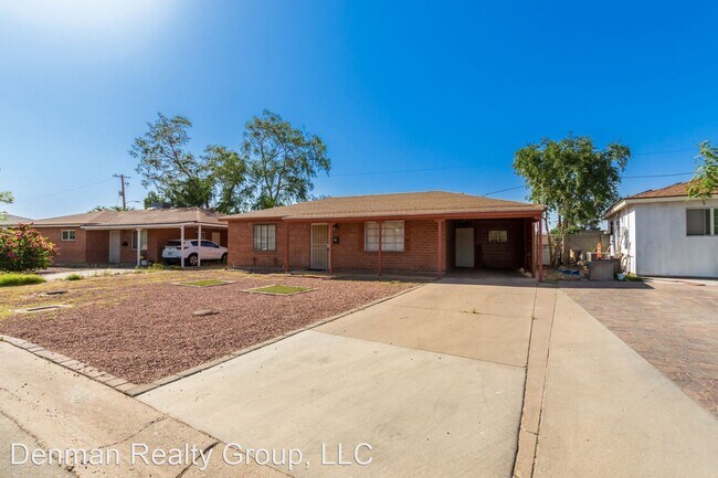 Foto del edificio - 2 br, 1 bath House - 2330 W. Weldon Ave.