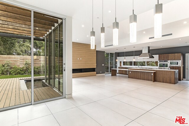 Foto del edificio - 16536 Moorpark St