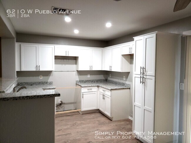 Building Photo - 3 Bedroom Fully Remolded off the 202!