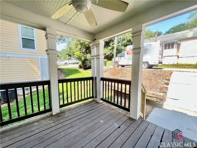 Foto del edificio - 185 Marlin St