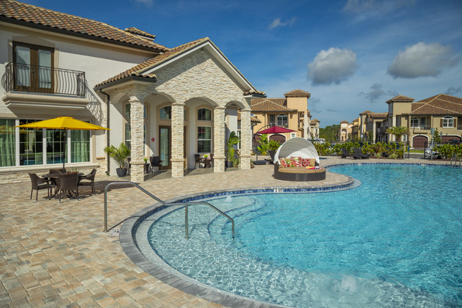 Piscina con estilo de centro turístico - Portofino at Championsgate