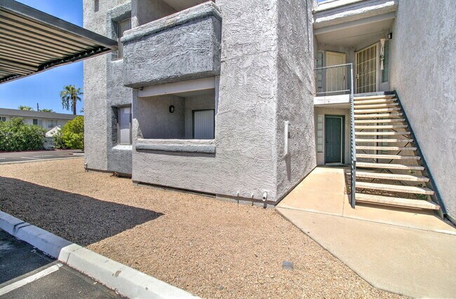 Foto del edificio - 4410 N Longview Ave