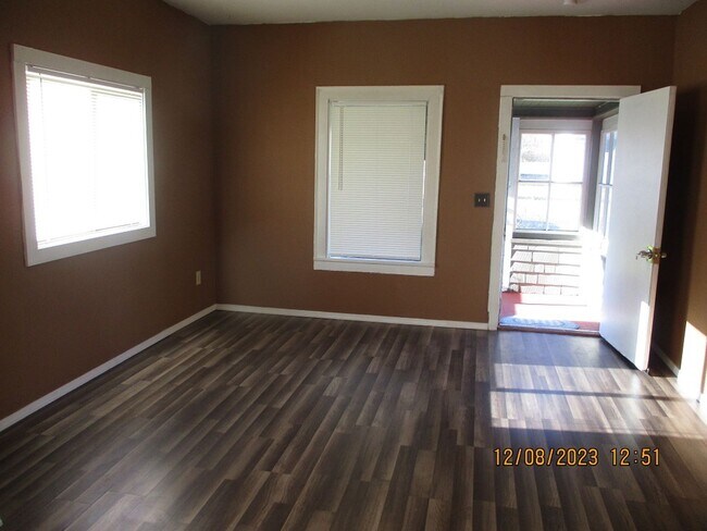 Foto del edificio - 916 Lincoln St