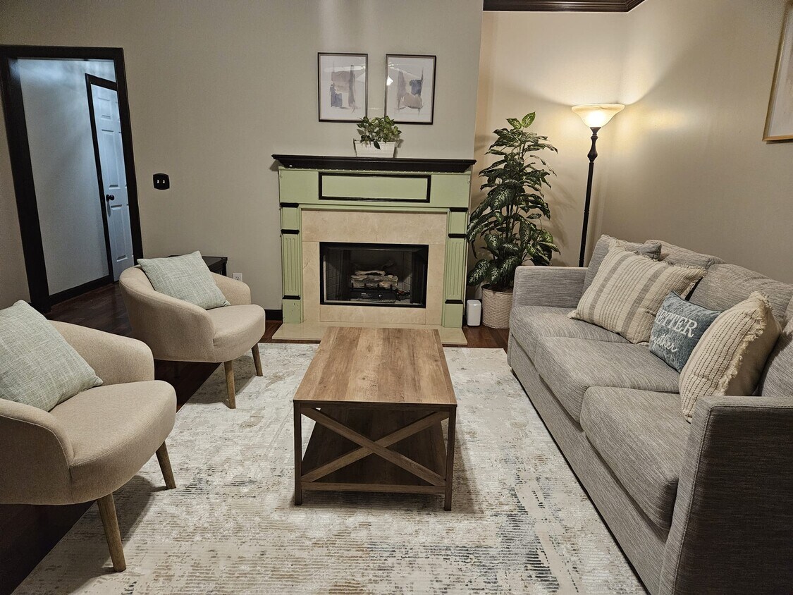 Foto principal - 260 Manning Rd SW