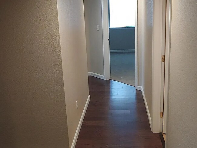 Foto del edificio - 875 E 78th Ave