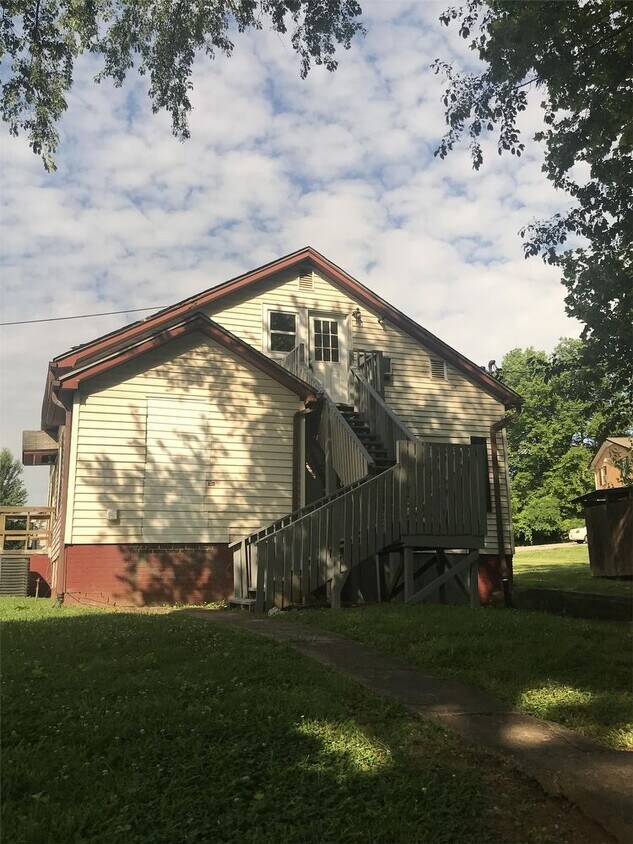 6931 Old Rutledge Pike 2 Apartment for Rent in (N) Knoxville, TN