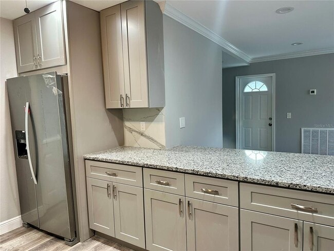 Building Photo - 6032 Sheelin Dr