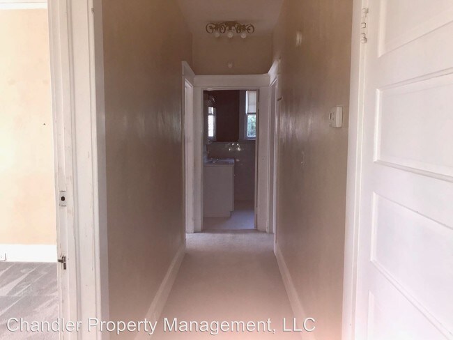 Building Photo - 2 br, 1 bath House - 1461 Kilmer Lane