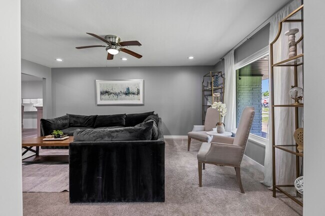 Foto del edificio - 5651 Ludington Dr