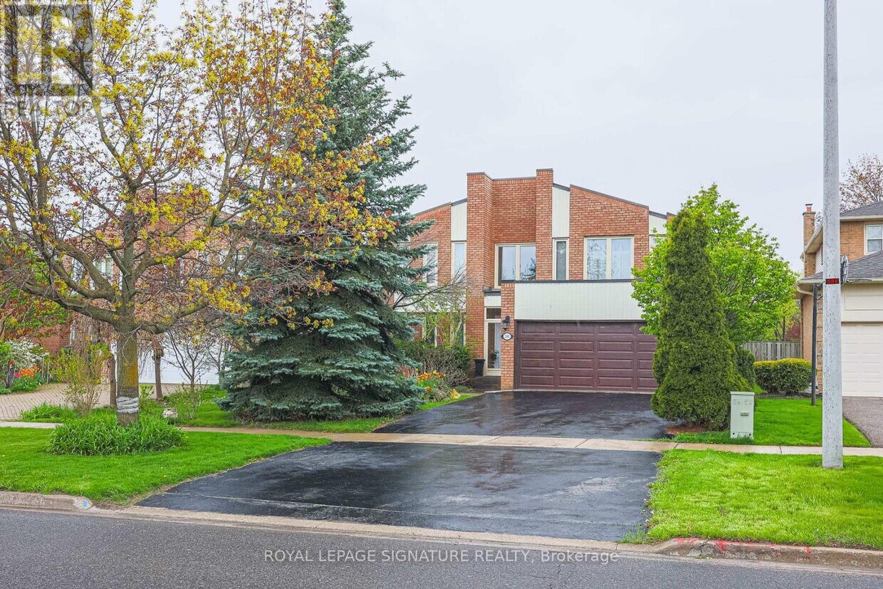 Primary Photo - 286 Green Ln