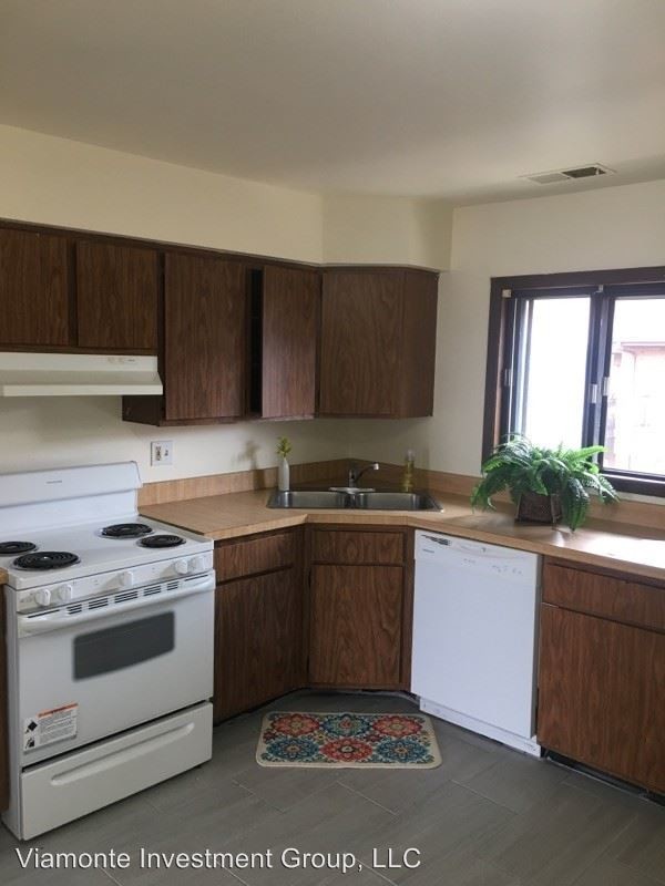 Building Photo - 6409 Country Ridge Dr
