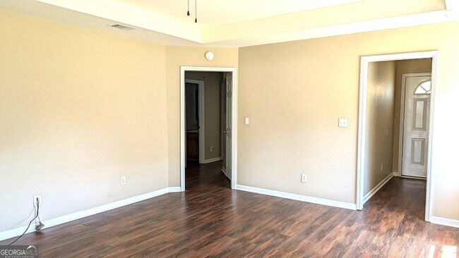 Foto del edificio - 210 Strawbridge Ln