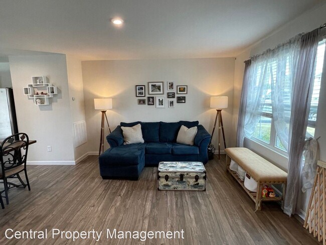 Building Photo - 3 br, 2.5 bath House - 711 Jacobs Trail