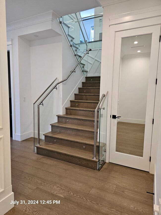 Photo du bâtiment - 14978 Southmere Pl