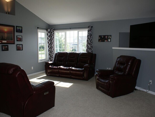 Foto del edificio - 11933 Maplegrove Dr
