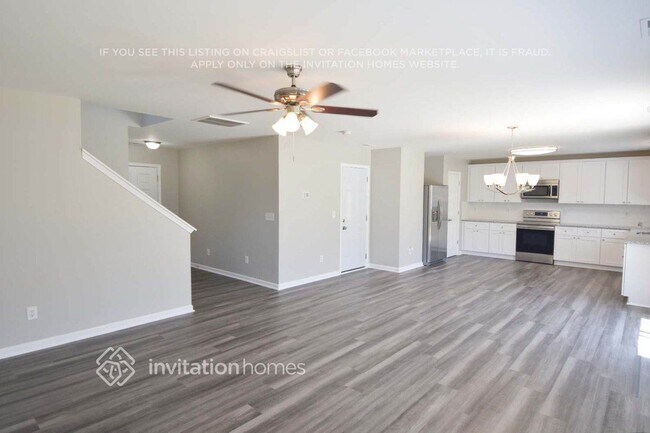 Foto del edificio - 4004 Flat Sedge Ln
